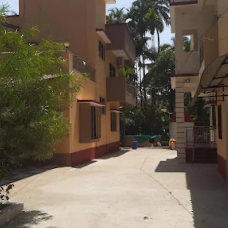 Bapat Niwas Home Stay Ganpatipule-2