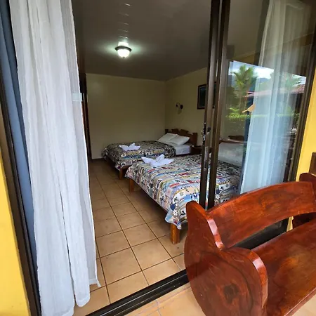 Hotel Iris Arenal-3