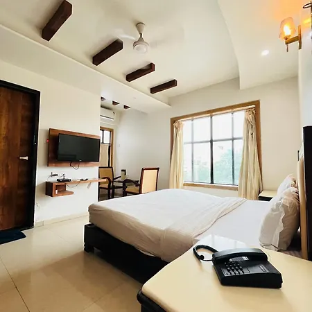 Metro Hotel Nathdwara , 500Mtr 10Min Walking From Shreenathji Temple 966O9O1Oo6-3