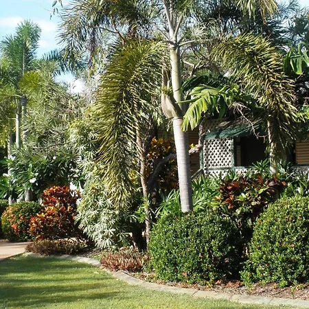 Cocos Beach Bungalows-3