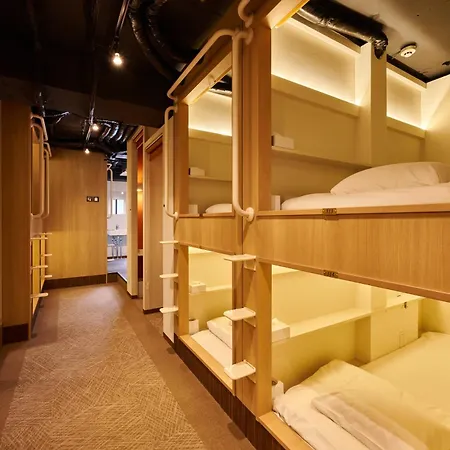 Capsule Hotel Continue Nijojokita-3