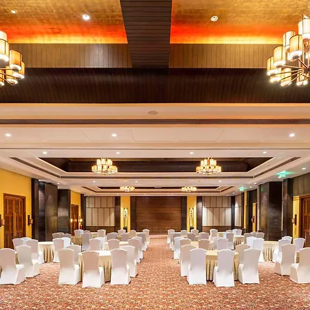 Radisson Blu Plaza Resort & Convention Centre Karjat-3