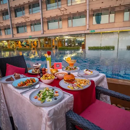 Crowne Plaza Ahmedabad City Centre By Ihg-3