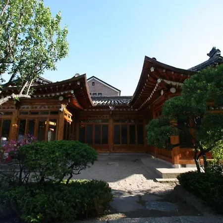 Bonum 1957 Hanok And Boutique-3