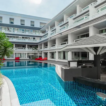 Radisson Red Phuket Patong Beach-2