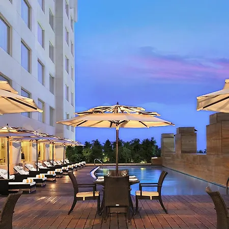 Four Points By Sheraton Hotel And Serviced Apartments Pune-3