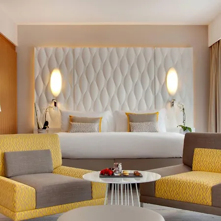 Renaissance Aix-En-Provence Hotel-2