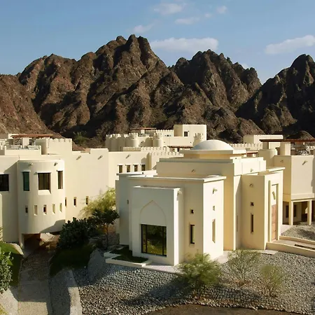 Al Bustan Palace, A Ritz-Carlton Hotel-3