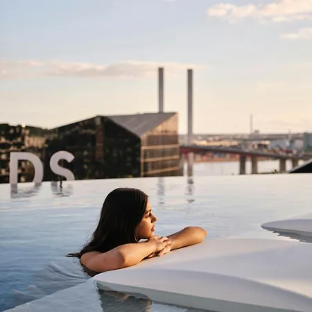 Melbourne Marriott Hotel Docklands-2
