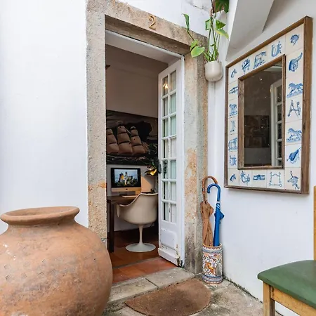 Unique Double Smart Room In 17 Century Home With Snooker, Hottub And Bbq-2