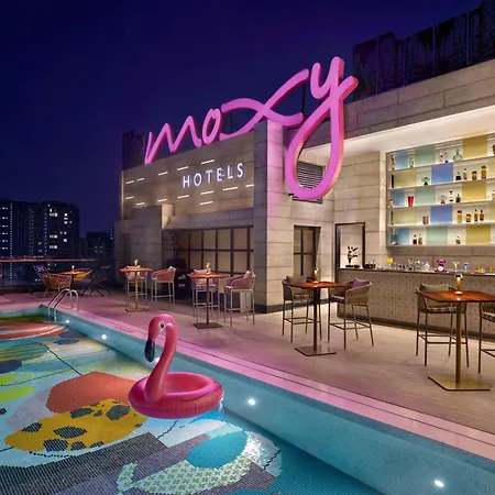 Moxy Mumbai Andheri West-3