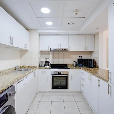 Millennium Lakeview Residences-2