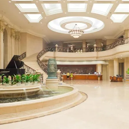 Sanya Baohong Hotel-3