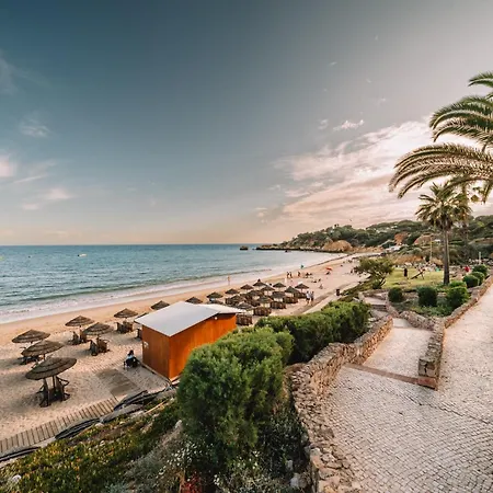 Grande Real Santa Eulalia Resort & Hotel Spa-3