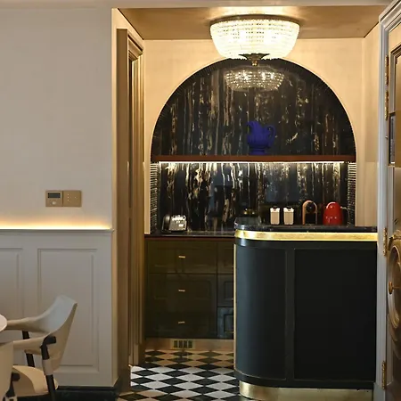 The Townhouse Hotel - Small Luxury Hotels Of The World-2