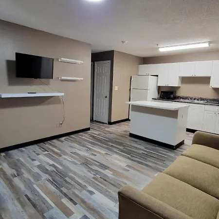 Live In Lodge Stone Mountain-2