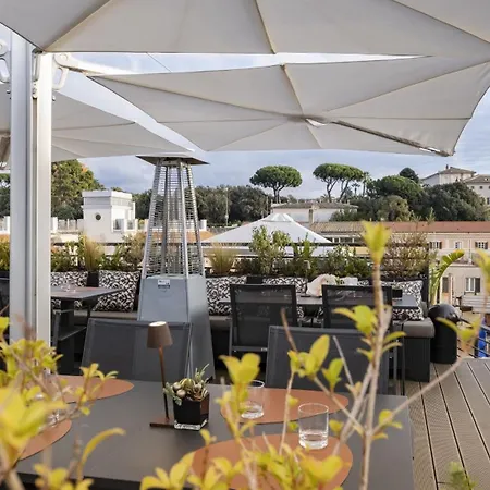 U-Visionary Roma Hotel-2
