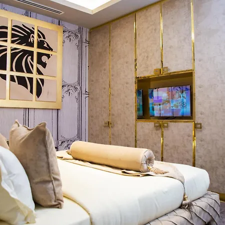Number One Oxford Street Hotel & Suites-2
