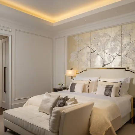 Corinthia Grand Hotel Du Boulevard Bucharest-3