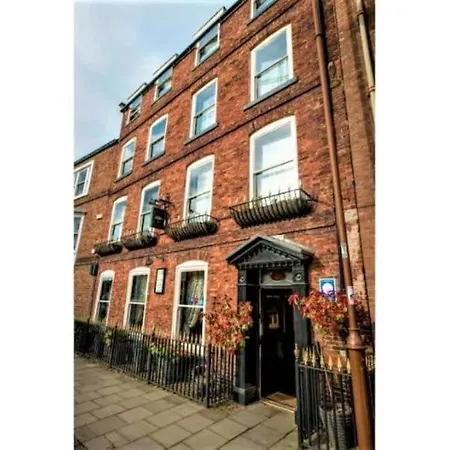 Oyo The Townhouse-3
