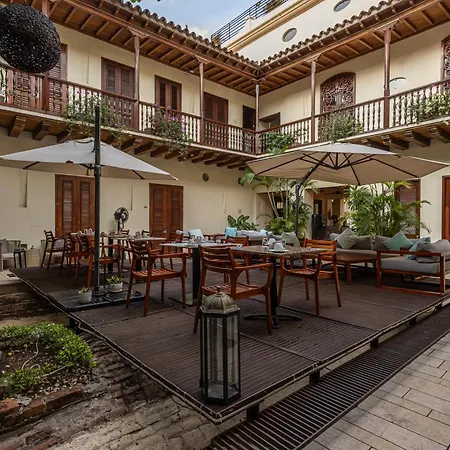 Ananda Hotel Boutique-3