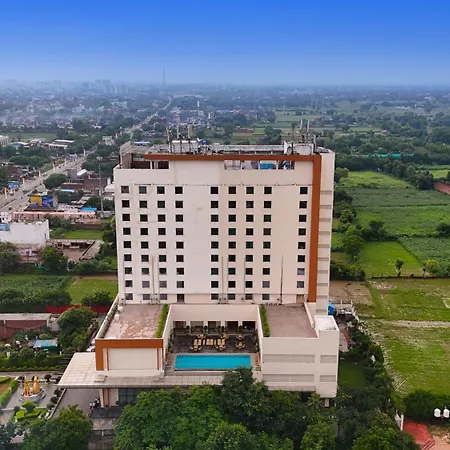 Saura Hotel, Agra - A Club Mahindra Associate-2
