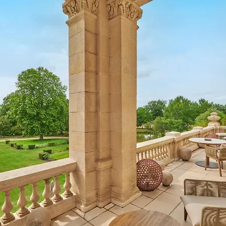 Chateau Hotel Grand Barrail-3