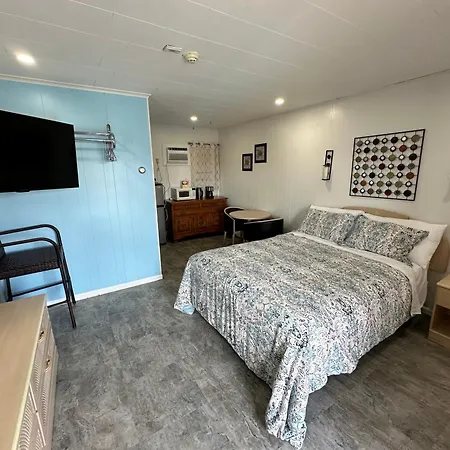 Old Orchard Beach Motel-2