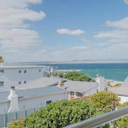 One Marine Drive Boutique Hotel & Spa By The Living Journey Collection-2