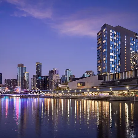 Pan Pacific Melbourne-3