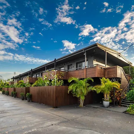 549 Apartments-3