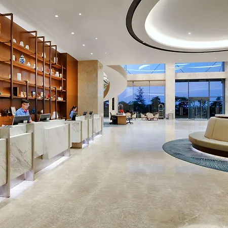 Four Points By Sheraton Danang-3
