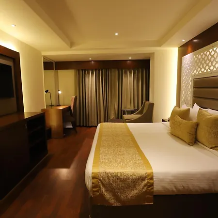 The Pristine Hotel-3