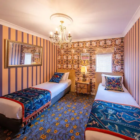 Prince'S Gate Hotel-2