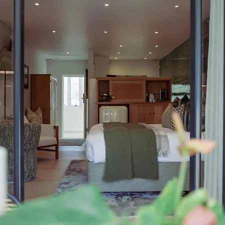 Le Petit Manoir Boutique Hotel-2