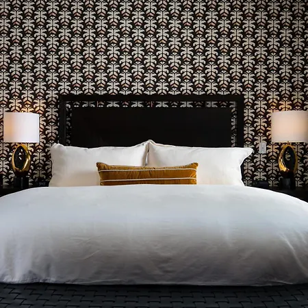 Emigrant Boutique Hotel-3
