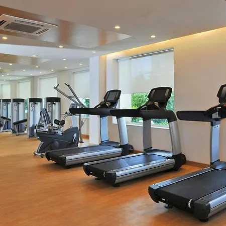 Four Points By Sheraton Hotel And Serviced Apartments Pune-3