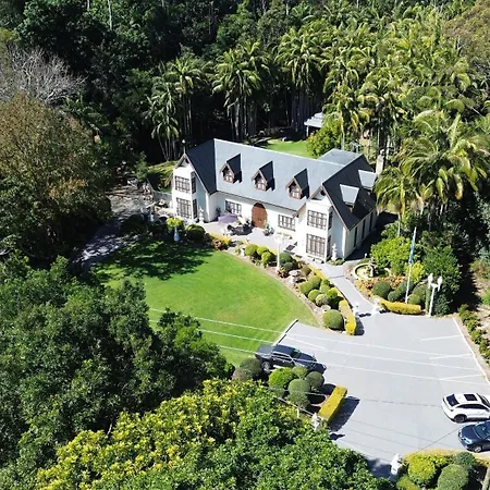 Mt Tamborine Stonehaven Manor-3