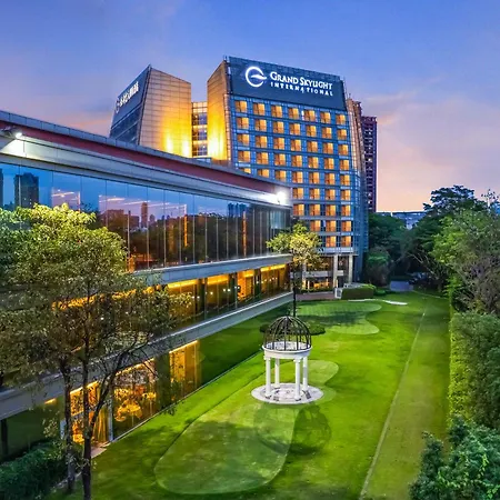Grand Skylight International Hotel Shenzhen Guanlan, Near Metro Station, Huawei, Foxcnn, Shenzhen North Railway-3
