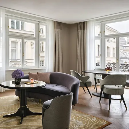 Rosewood Vienna-2