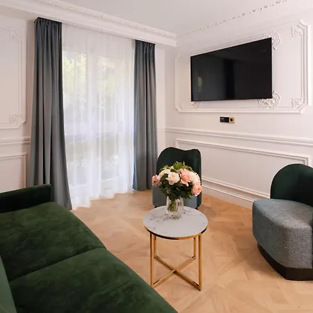Mode Paris Aparthotel-3