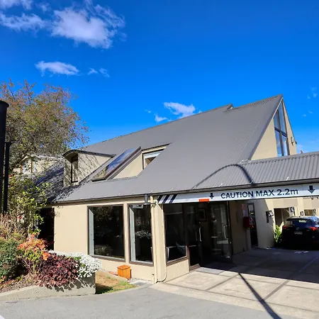 Garden Court Suites & Apartments-2