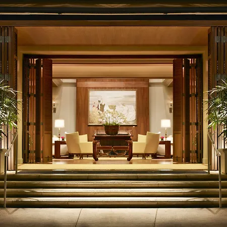 Halekulani - No Resort Fee-3