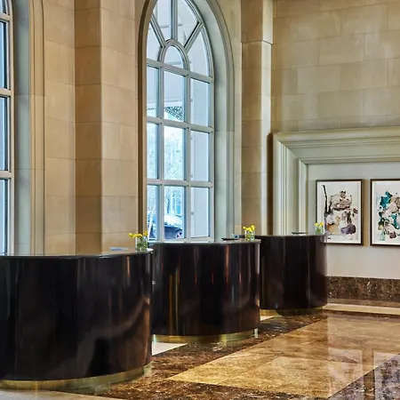 Hotel Crescent Court-3