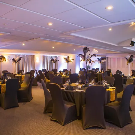 James Cook Hotel Grand Chancellor-2