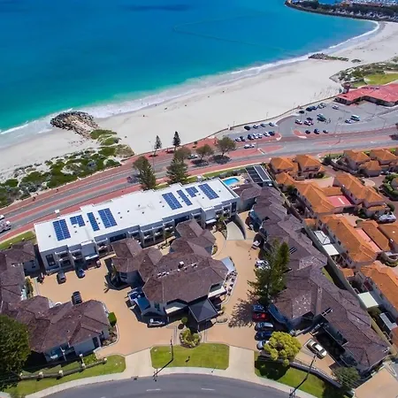 Quality Resort Sorrento Beach-2