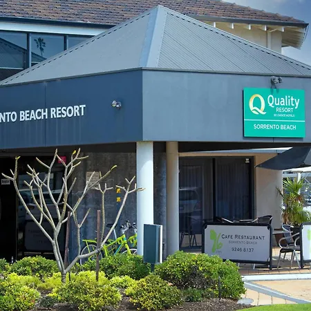 Quality Resort Sorrento Beach-3