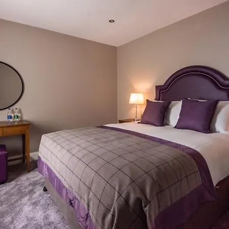 Bishop'S Gate Hotel-3
