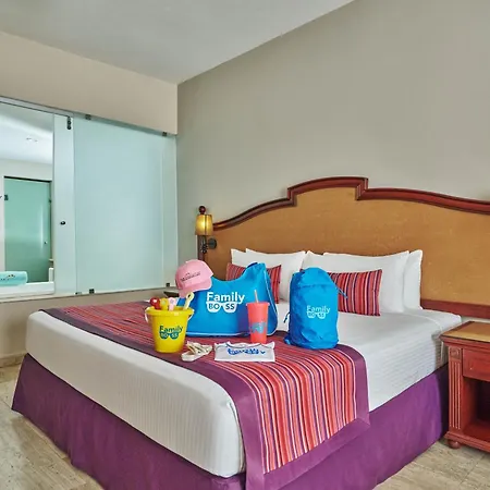 Family Selection At Grand Palladium Vallarta Resort & Spa-3