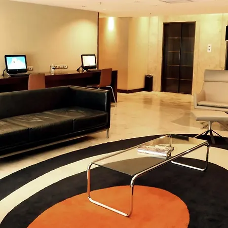 725 Continental Hotel-2